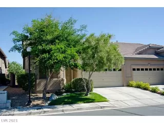 Photo #1: 2332472 Listing 