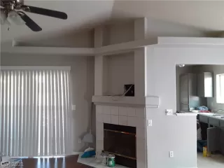 Photo #6: 2332494 Listing