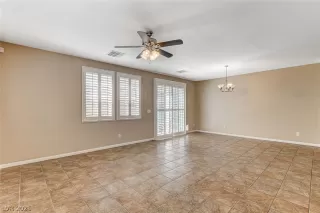 Photo #4: 2332505 Listing 