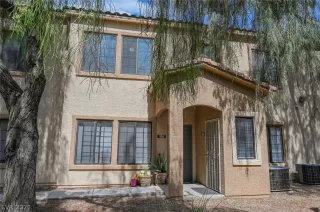 Photo #1: 2332507 Listing 