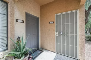 Photo #2: 2332507 Listing 