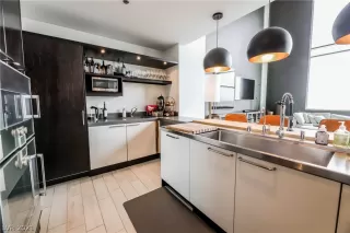 Photo #4: 2332601 Listing 