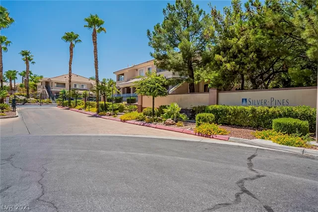 MLS: 2332603 Condo For Sale