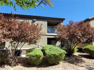 Photo #5: 2332678 Listing 