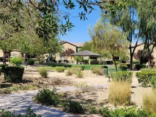 Photo #6: 2332678 Listing 