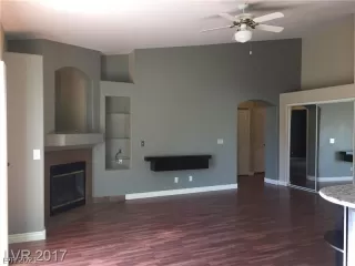 Photo #3: 2332720 Listing 