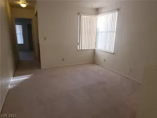 Photo #4: 2332749 Listing 