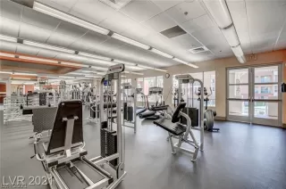 Photo #4: 2332755 Listing 