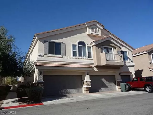 MLS: 2332768 Condo For Sale