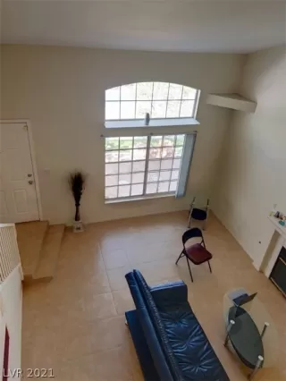 Photo #6: 2332835 Listing 