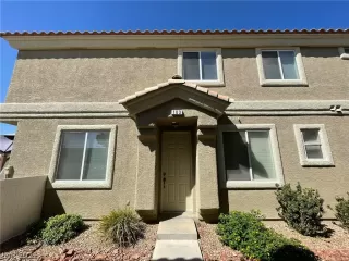 Photo #1: 2332859 Listing