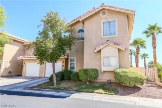 Photo #1: 2332883 Listing 