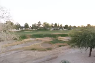 Photo #1: 2332966 Listing