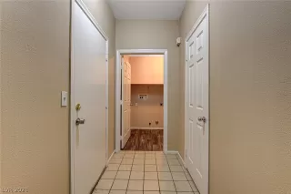 Photo #3: 2332982 Listing 