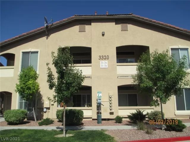 MLS: 2333010 Condo For Sale