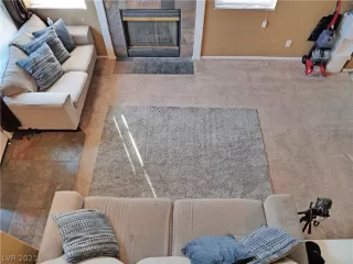 Photo #6: 2333123 Listing 