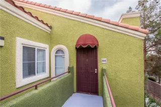 Photo #1: 2333160 Listing