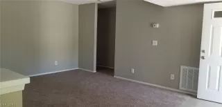 Photo #2: 2333176 Listing 