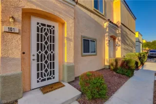 Photo #5: 2333184 Listing 