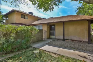 Photo #1: 2333201 Listing