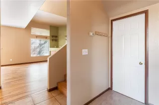 Photo #1: 2333231 Listing