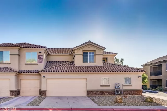 MLS: 2333278 Condo For Sale