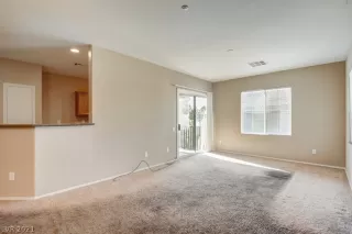 Photo #6: 2333278 Listing 