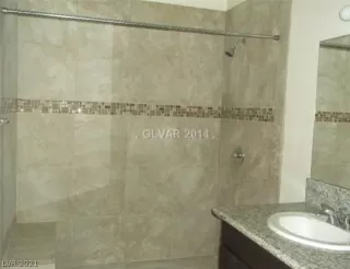 Photo #2: 2333297 Listing 