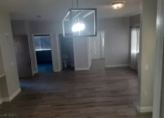 Photo #4: 2333297 Listing 