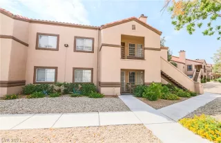 Photo #1: 2333358 Listing 