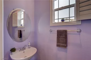 Photo #6: 2333360 Listing 