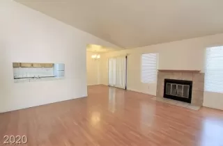 Photo #3: 2333375 Listing 