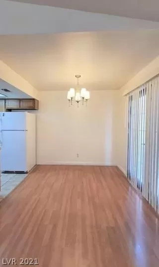 Photo #5: 2333375 Listing 