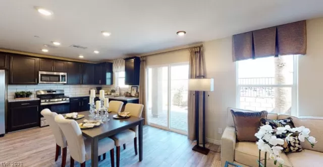 MLS: 2333376 Condo For Sale