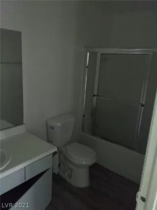 Photo #3: 2333381 Listing 