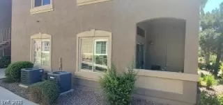 Photo #3: 2333426 Listing