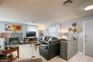 Photo #6: 2333434 Listing 