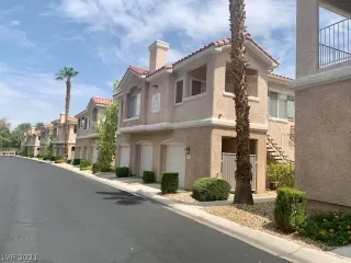 Photo #2: 2333499 Listing 