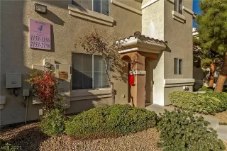 Photo #1: 2333521 Listing