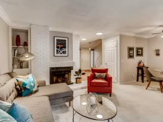 Photo #4: 2333588 Listing 