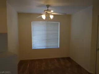 Photo #6: 2333666 Listing