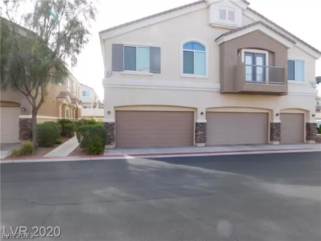 MLS: 2333693 Condo For Sale