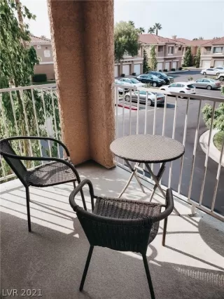 Photo #4: 2333723 Listing 