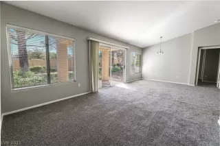 Photo #4: 2333777 Listing 