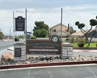 Photo #1: 2333954 Listing 