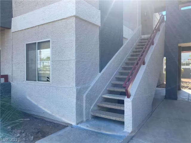 MLS: 2333971 Condo For Sale