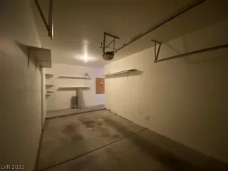 Photo #1: 2333992 Listing