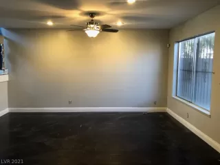 Photo #4: 2334030 Listing 