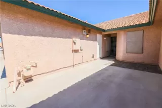 Photo #2: 2334058 Listing