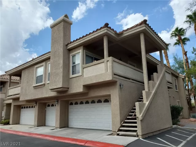 MLS: 2334101 Condo For Sale